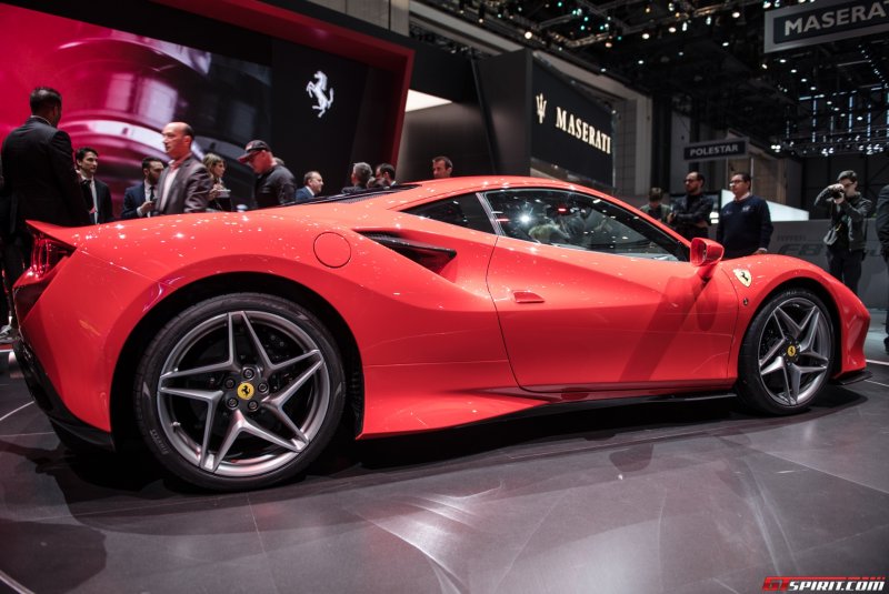 Ferrari f8 tributo Geneva 2019