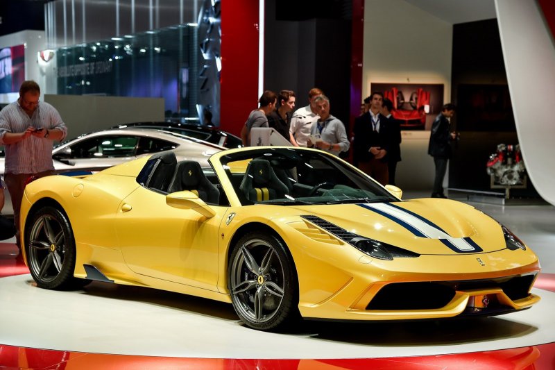Феррари 458 новая