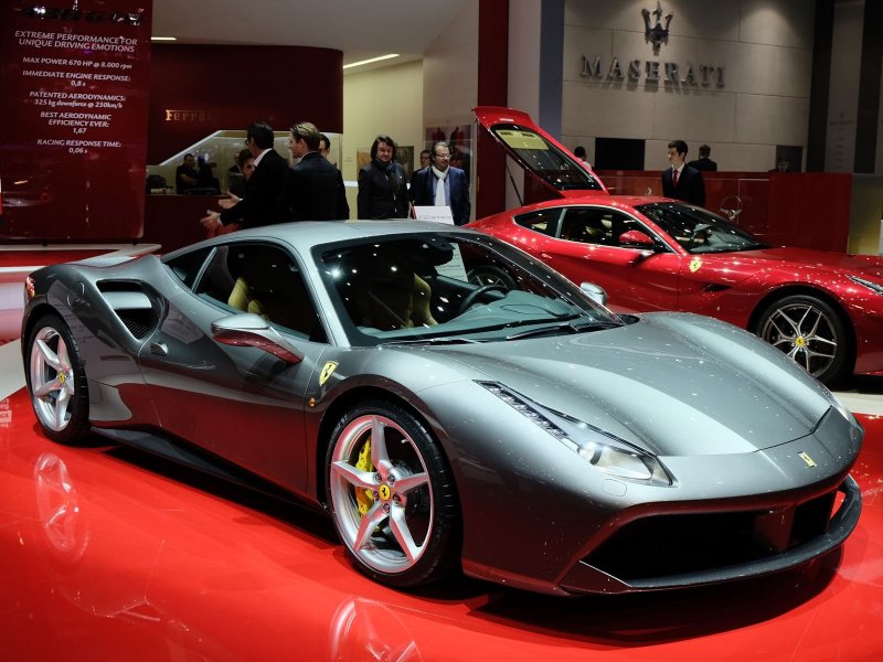 Ferrari 488 GTB 2016
