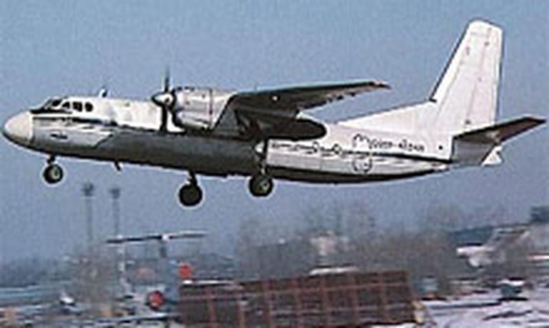 Антонов АН 12