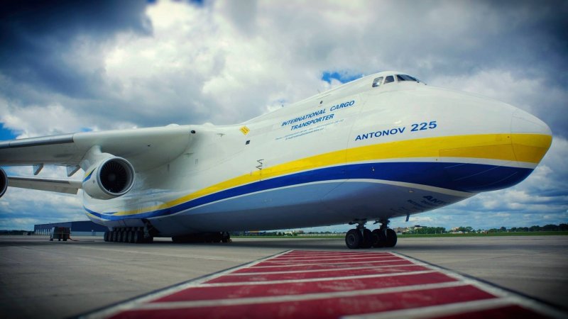 АН-225 над Москвой