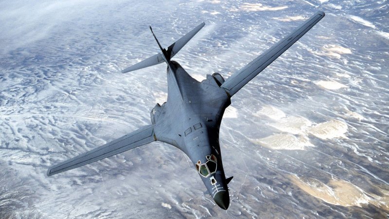 Стратегические бомбардировщики b-52 Су-27