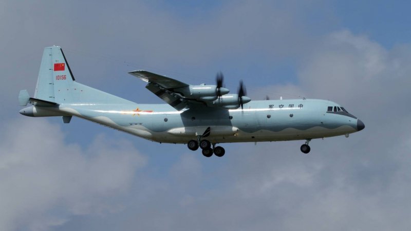 Shaanxi y-9 Cockpit