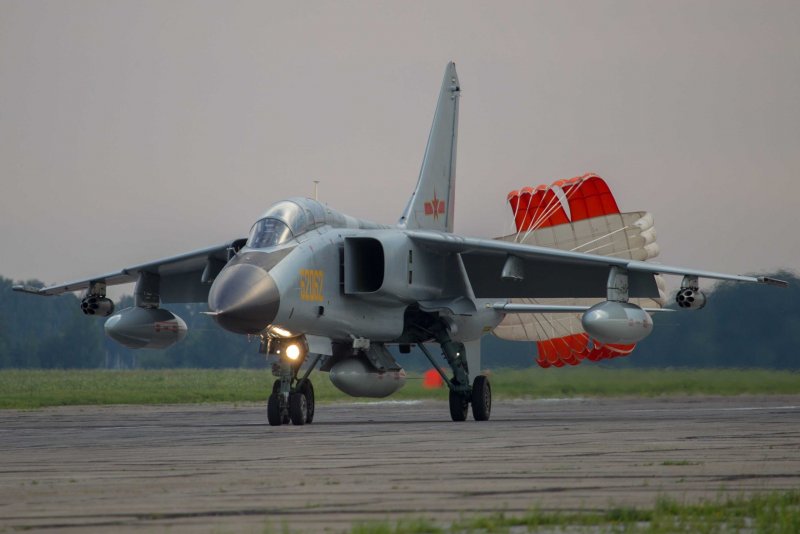 Xian y-20 кабина