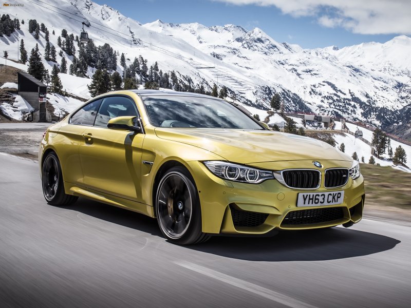 BMW m4 f82 CS