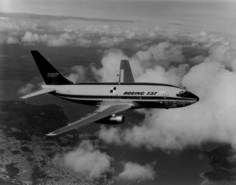 Боинг 737 Люфтганза
