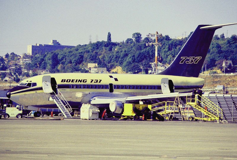 Б 737 100