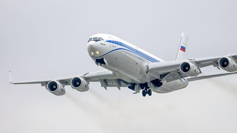 Ил-96 пассажирский самолёт