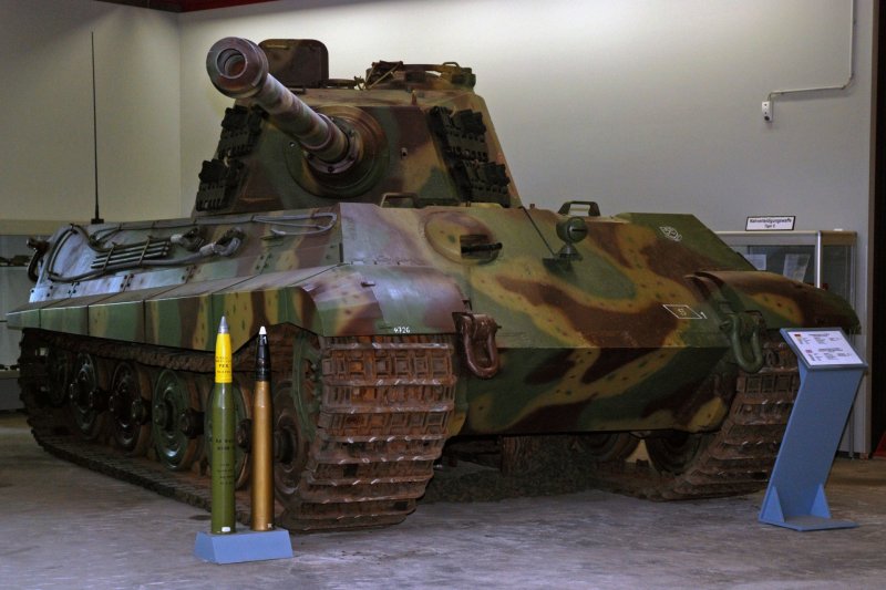 Королевский тигр танк