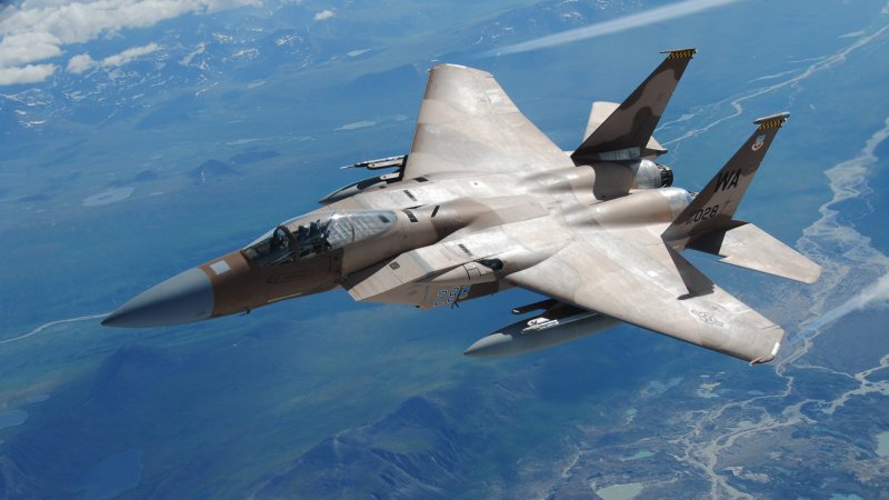 Истребитель f-15 Eagle