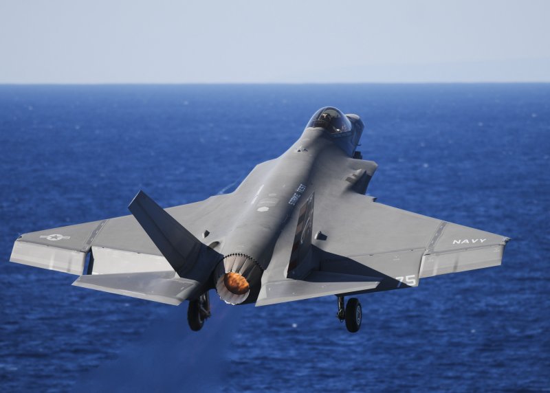 F-35 Joint Strike Fighter