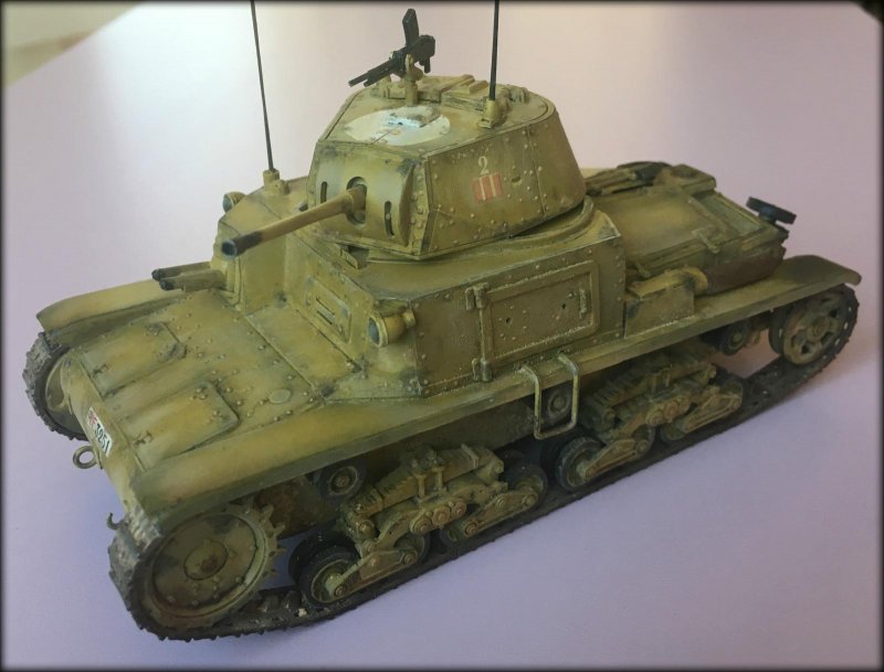 M13/40 танк