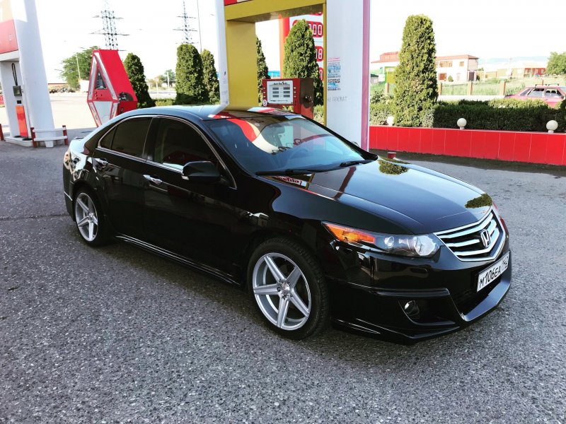 Honda Accord 2008 черная
