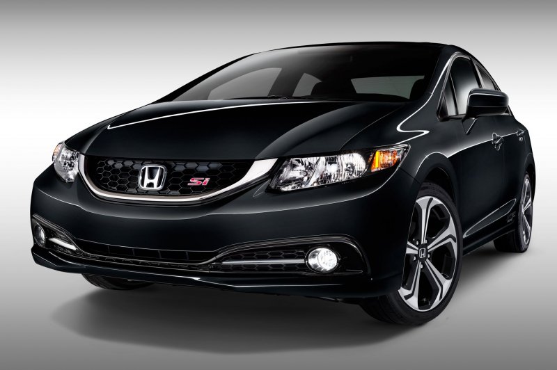 Honda Civic 2015 седан