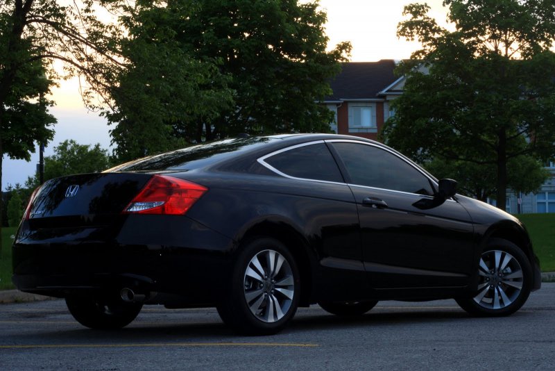 Honda Accord черная