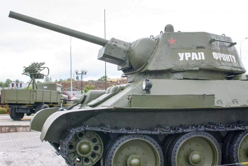 Танк т-34 № 310–0929 «Грозный»