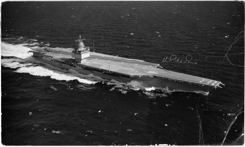 Эскортный авианосец _HMS Ameer (d01)