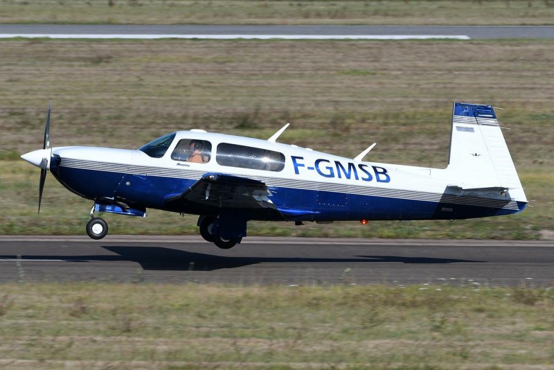 Mooney Bravo m20