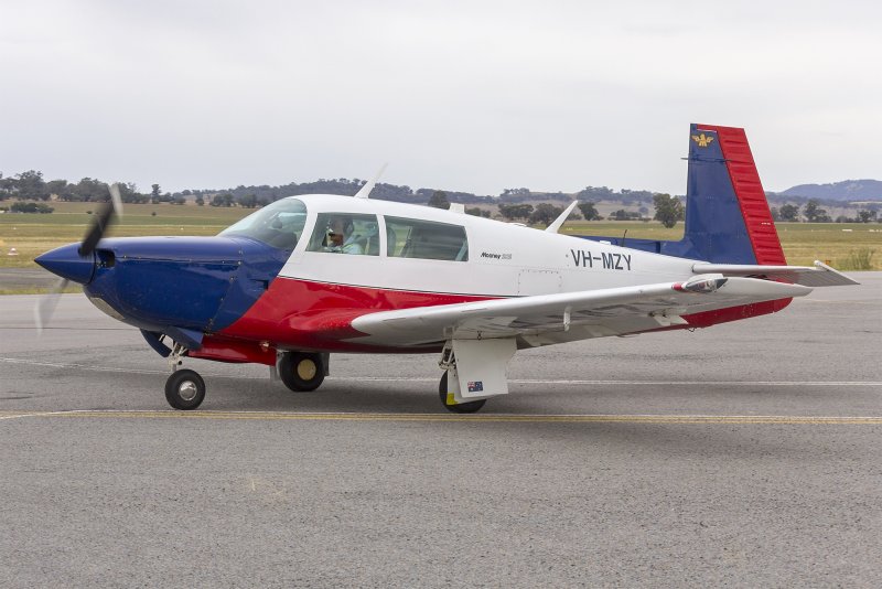Mooney 231 m20k дальность