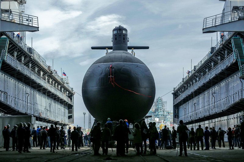 Подводная лодка ВМФ РФ князь Владимир