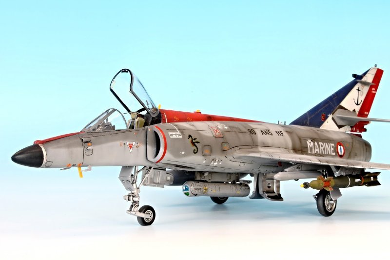 Hasegawa 1-48 Dassault Breguet Falcon-10