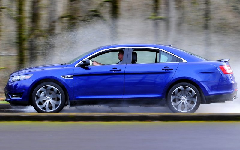 Ford Taurus 2013