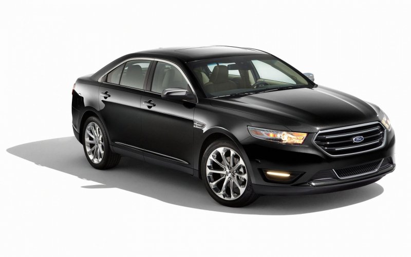 Ford Taurus 2020