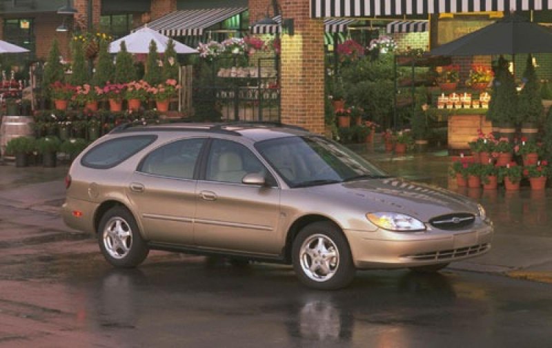 Ford Taurus 2000