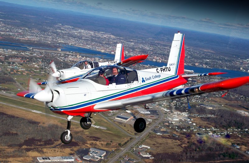 Piper pa-44 Seminole