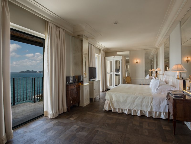 Excelsior Palace Hotel