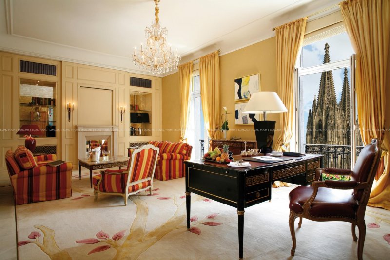 Отель Excelsior Hotel Ernst 5*