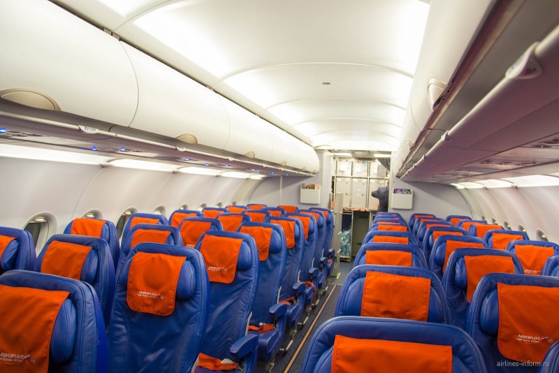 Airbus a321 салон