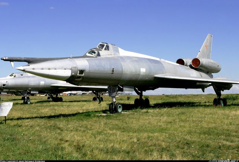 Самолет ту 22