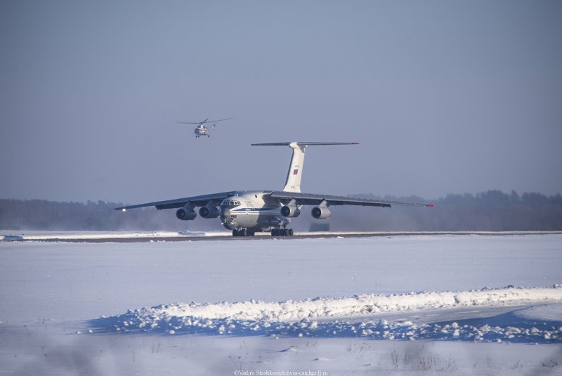 Заброшенный самолет ил-76 (abandoned il 76)