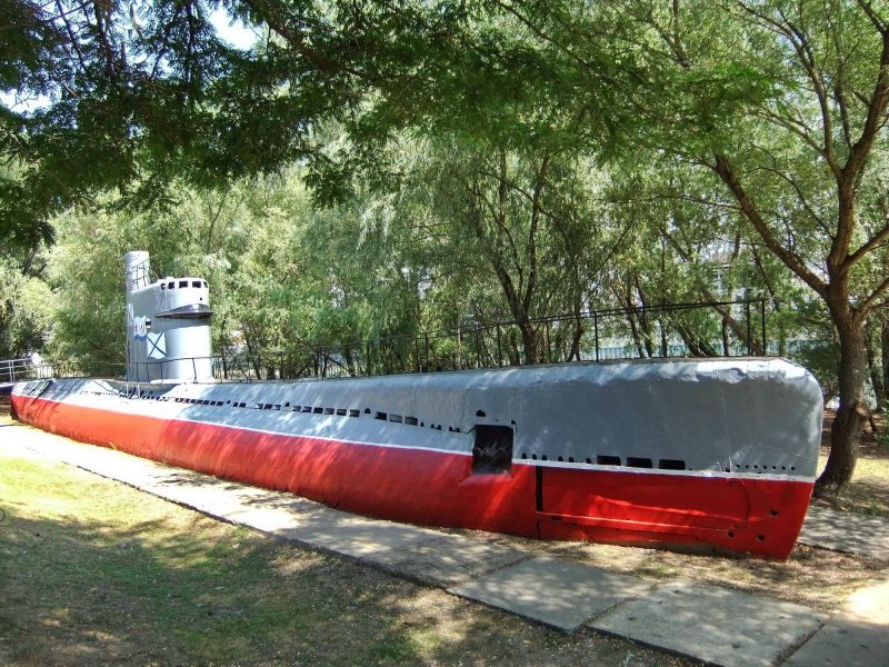 Подводная лодка в Краснодаре на Затоне