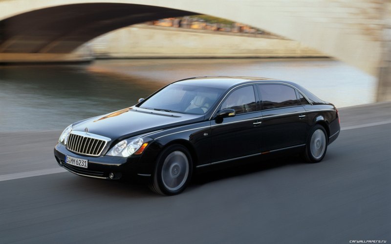 Машина Maybach 62s Landaulet