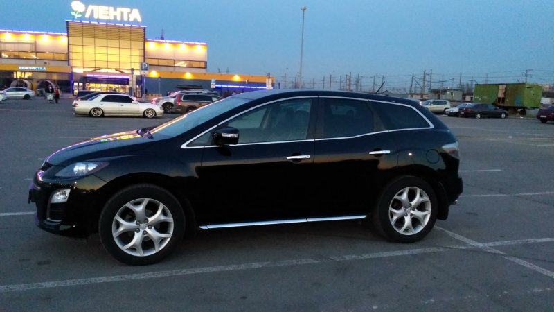 Mazda cx7 2010 черный