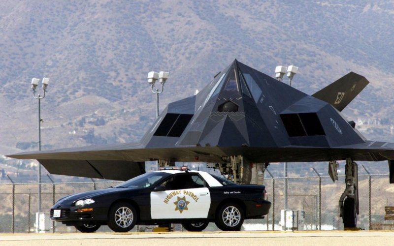 F-117 Nighthawk