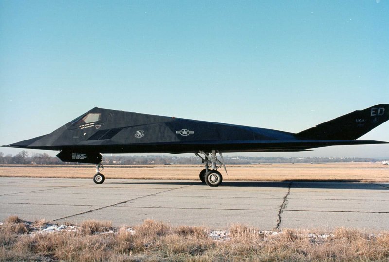 Самолет Lockheed f-117 Nighthawk