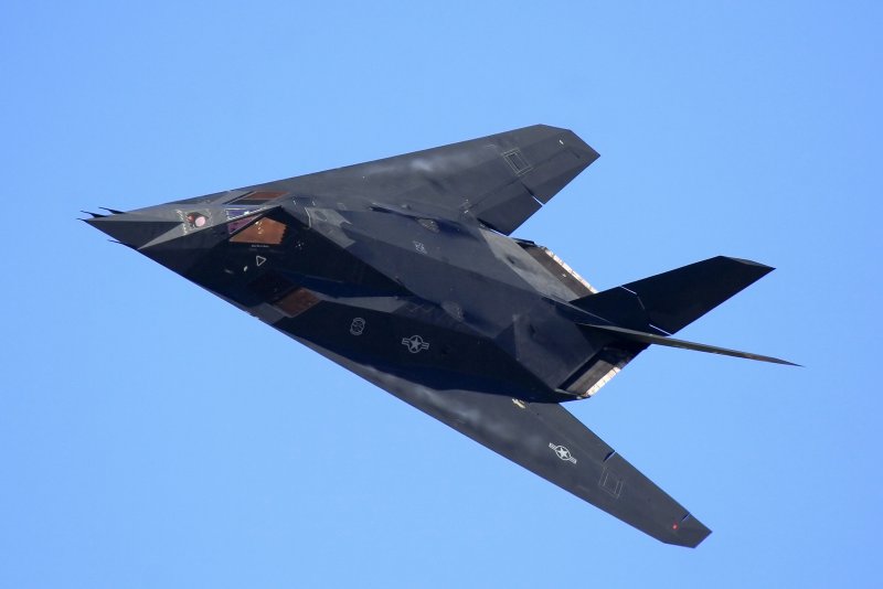 F-117 Nighthawk вооружение