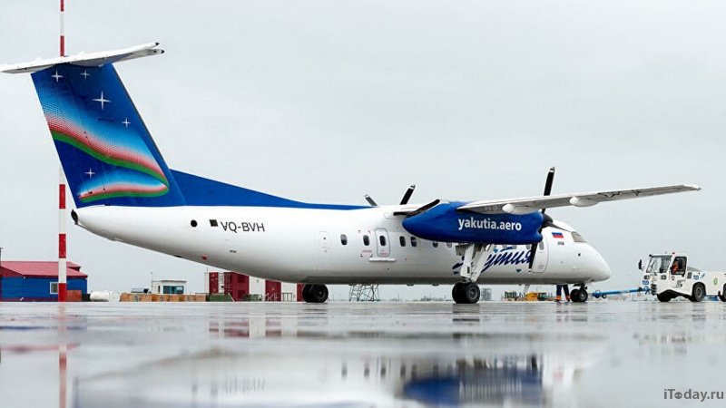 Азур Эйр 757