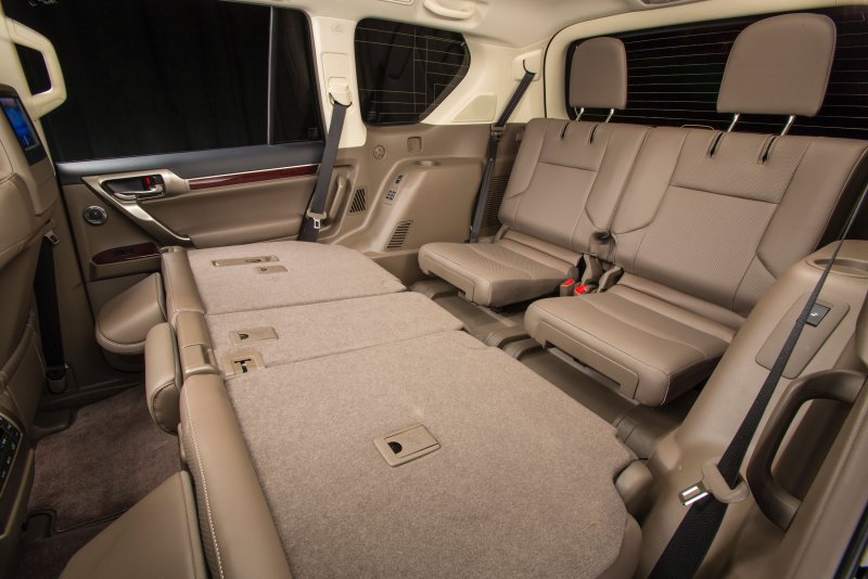 Lexus GX 460 2014 салон