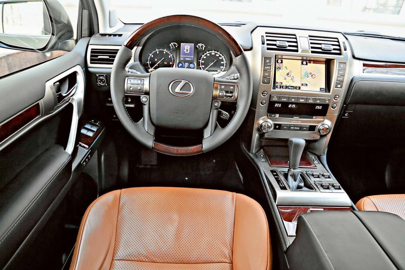 Lexus gx460 интерьер