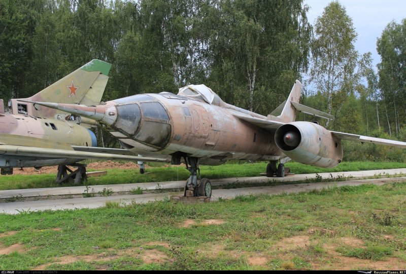 Самолет як-28р