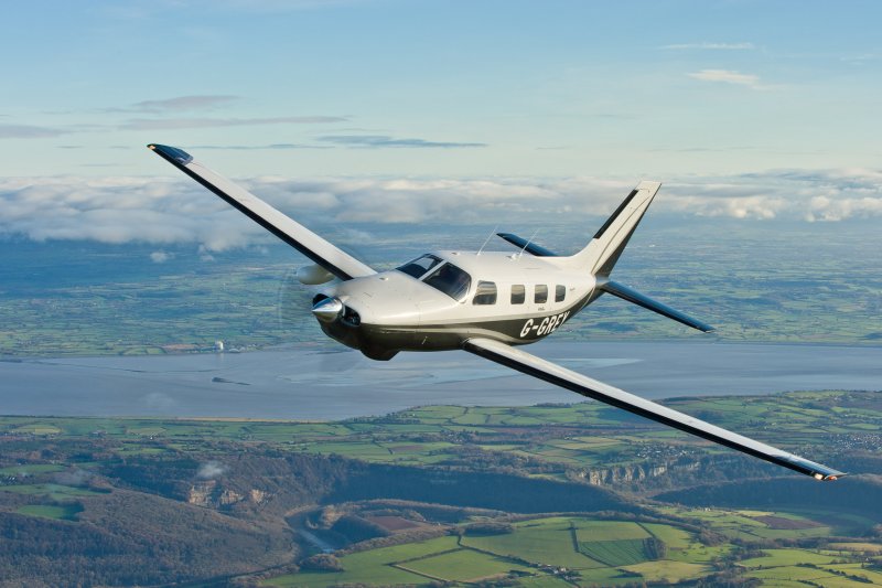 Piper Malibu самолет