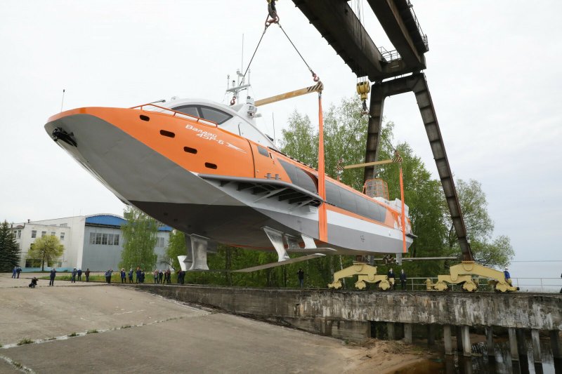 Подводных крыльях "Валдай 45р"