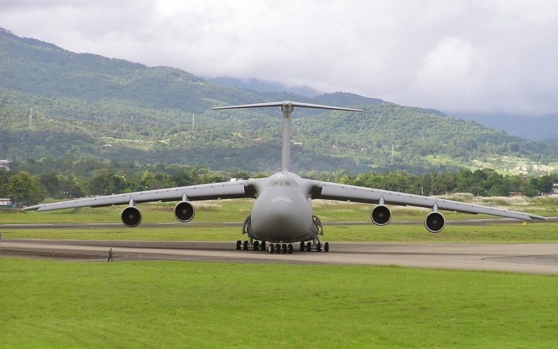 C-5b Galaxy
