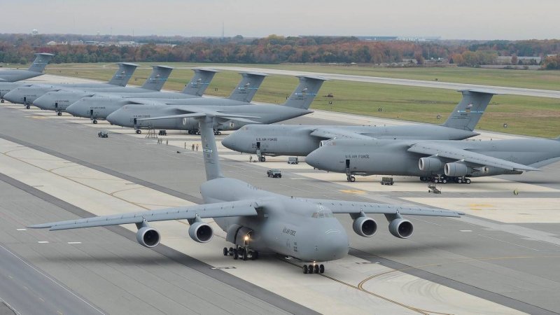 02-1109 USAF United States Air Force Boeing шасси