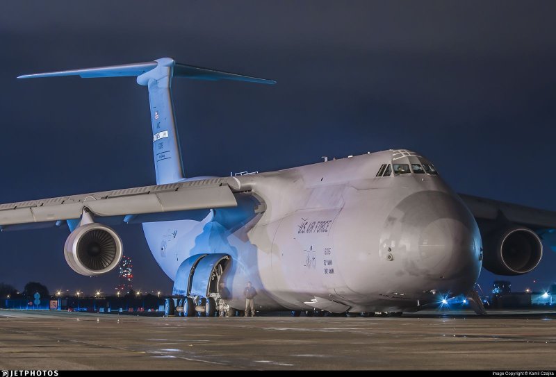 Lockheed c-5m