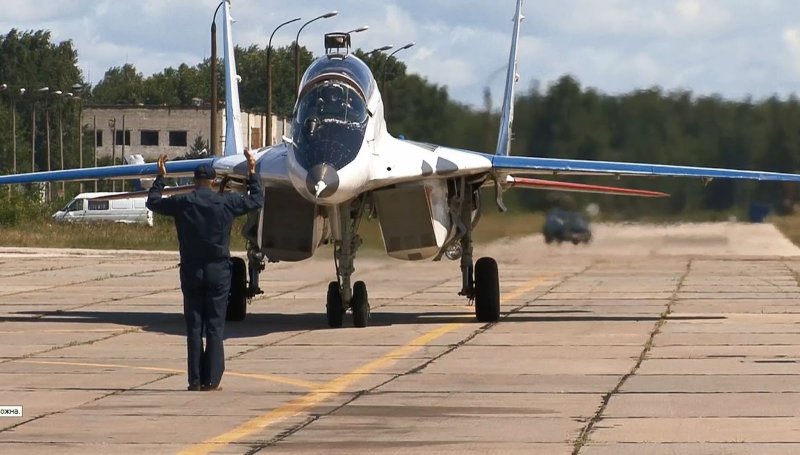 Полёт на самолёте миг
